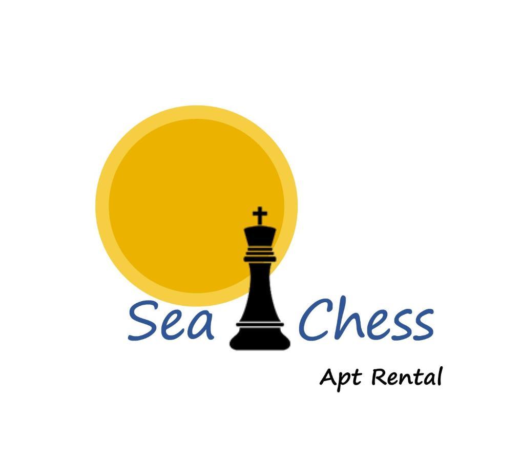 Sea & Chess Apt Rental Chrissi Akti Chania Exterior foto